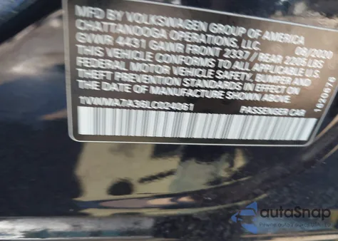 2020 Volkswagen Passat 2.0T R-Line z USA, uszkodzony, nr VIN 1VWMA7A36LC024061